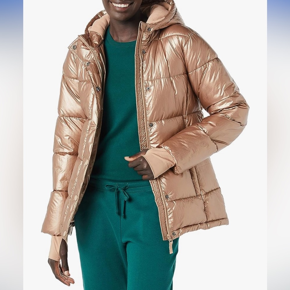 Amazon Essentials Women's Heavyweight Long-Sleeve Hooded Puffer Coat Xs-L